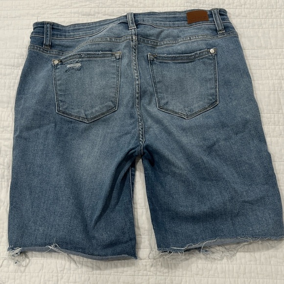 Judy Blue Ripped Blue Jean Shorts - Picture 3 of 3